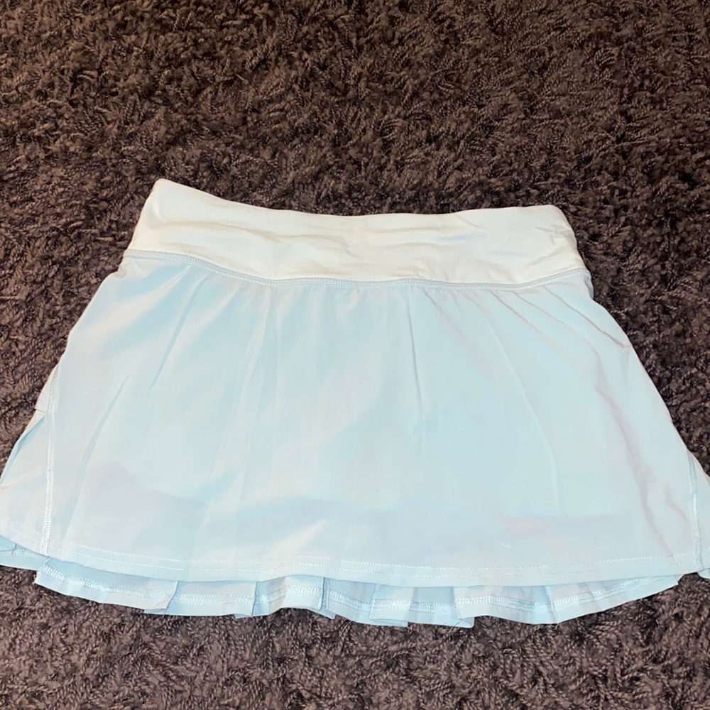 Lululemon tennis skirt with bike shorts size 4
